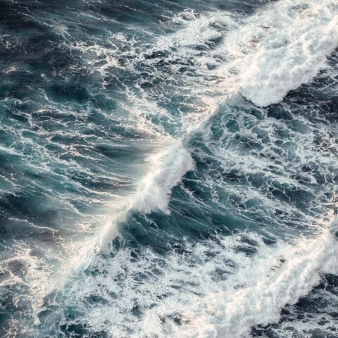 Ocean waves (iStock)